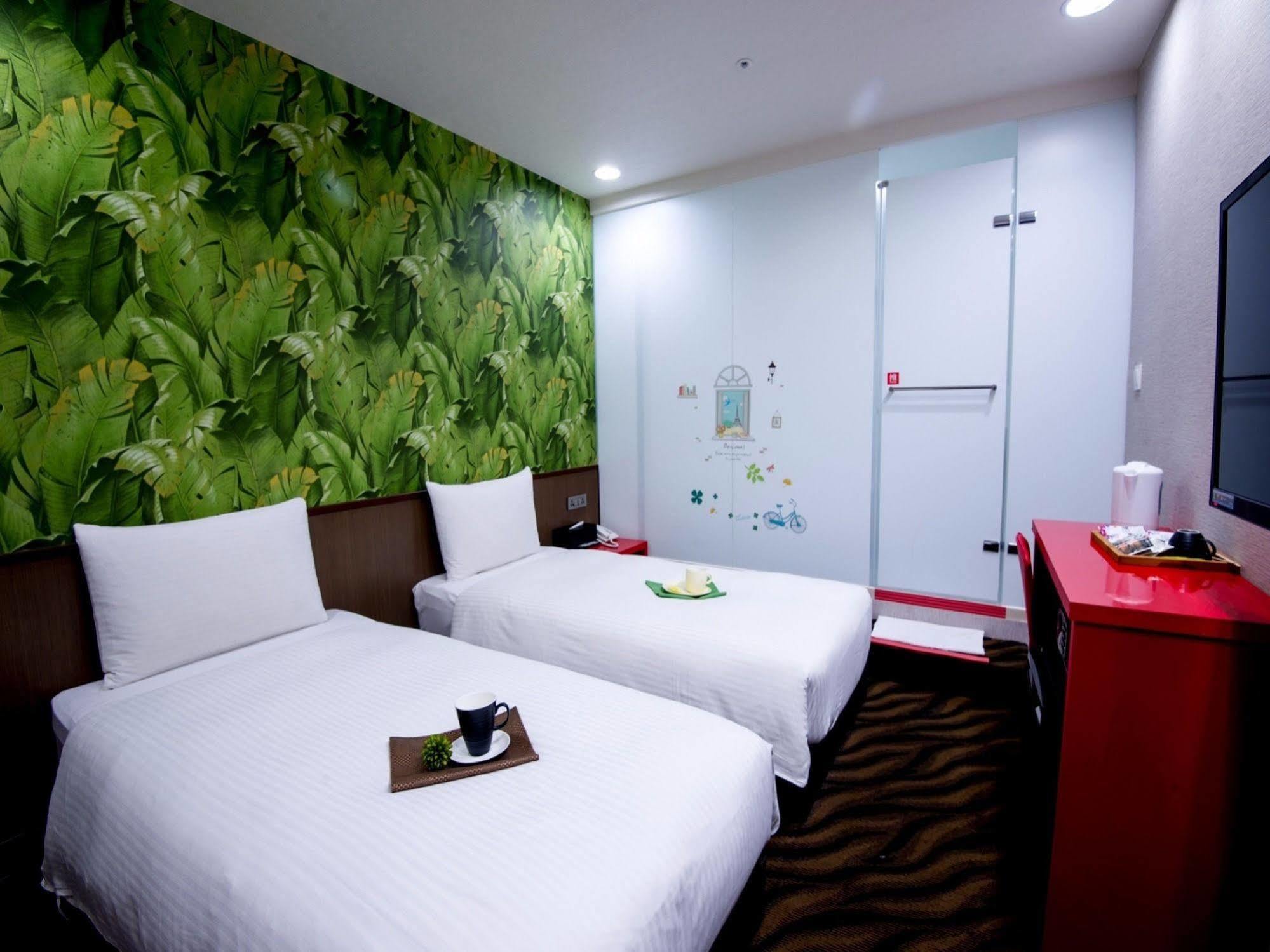 Starry Night Hotel Taipei Exterior photo