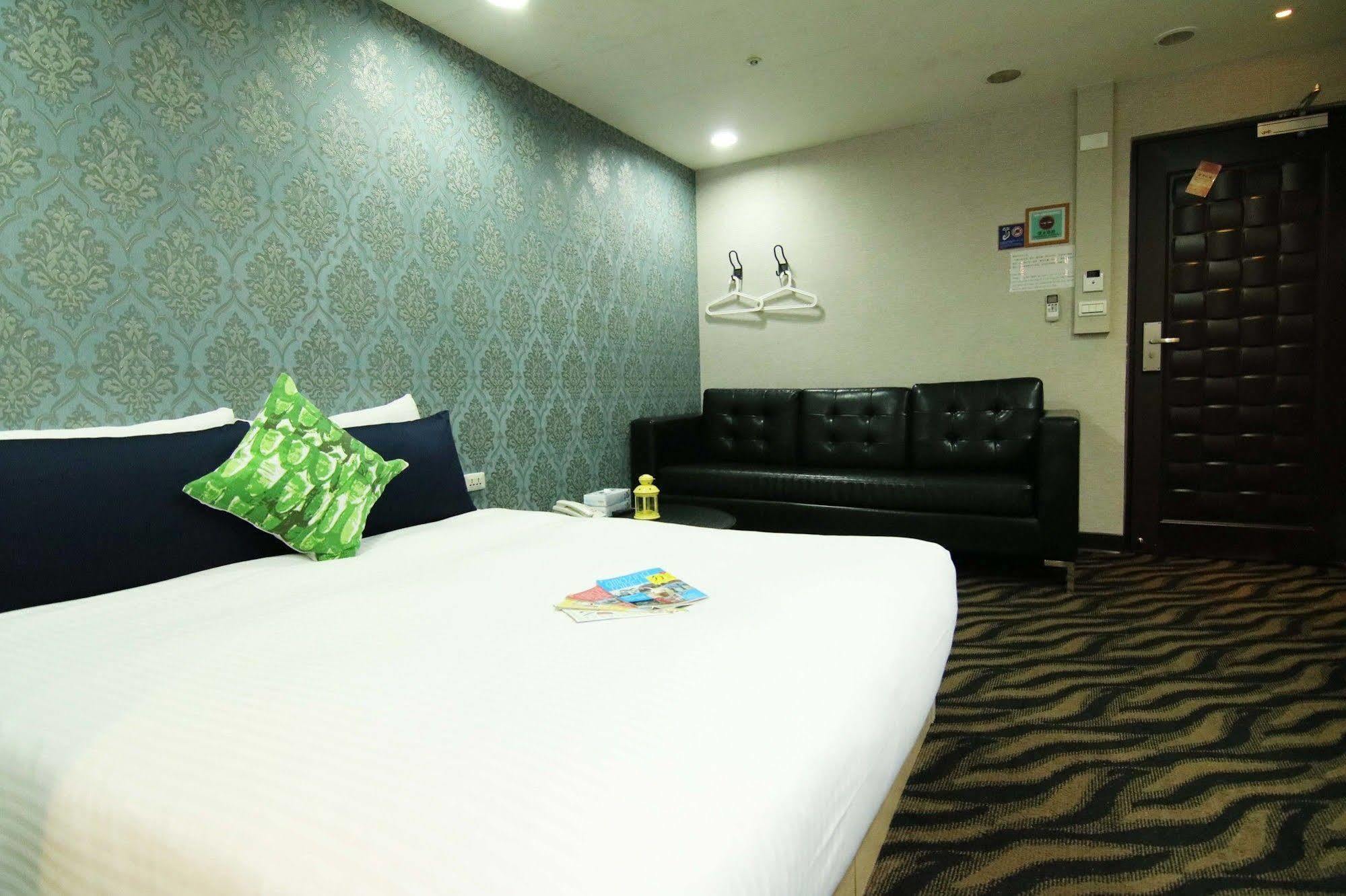 Starry Night Hotel Taipei Exterior photo